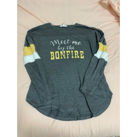 Maurices long sleeve top. - Picture 1 of 1